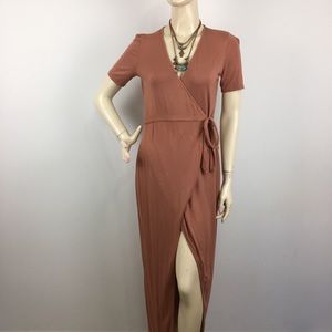 Forever 21 Wrap Dress Size Medium